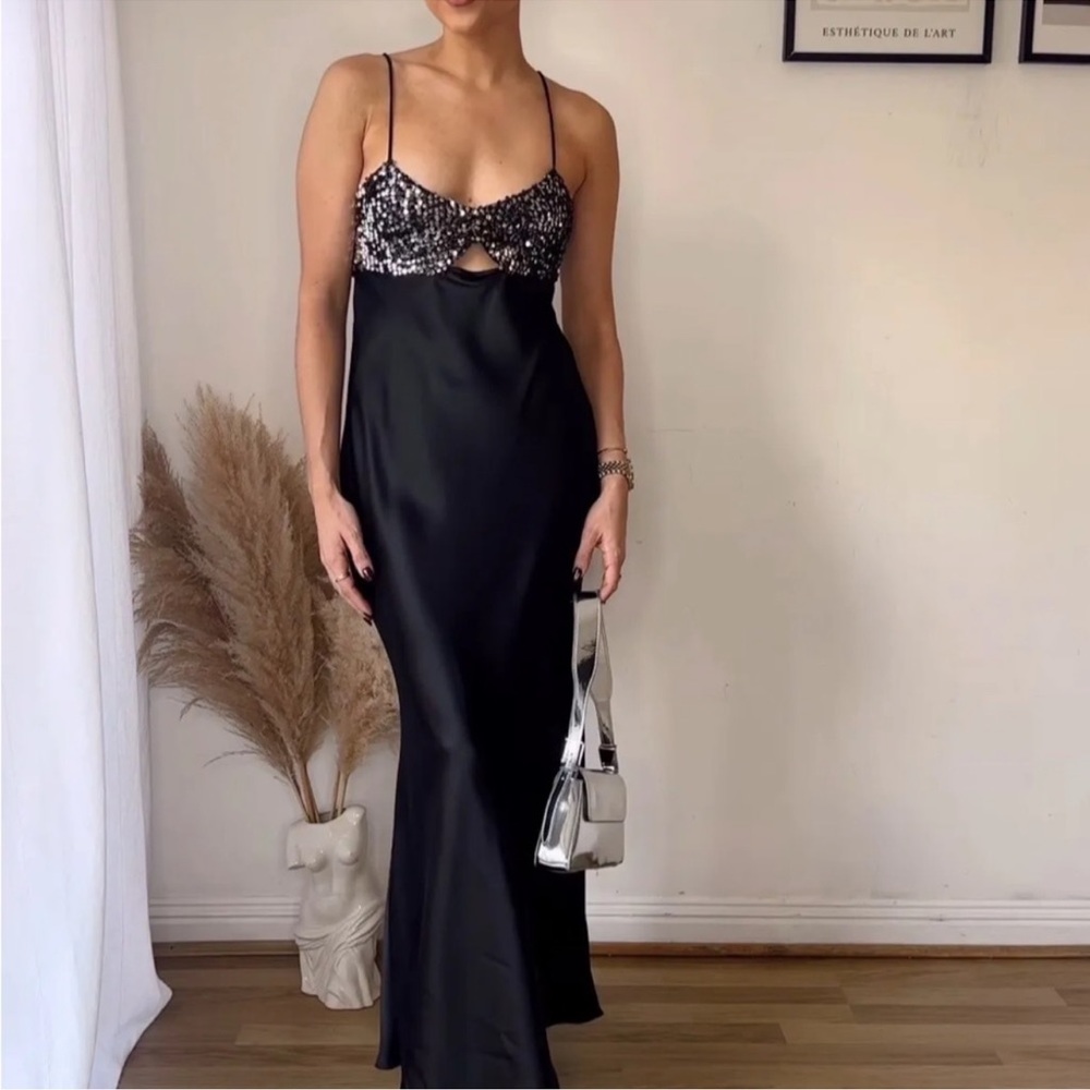 Zara contrasting sequin slip dress_5